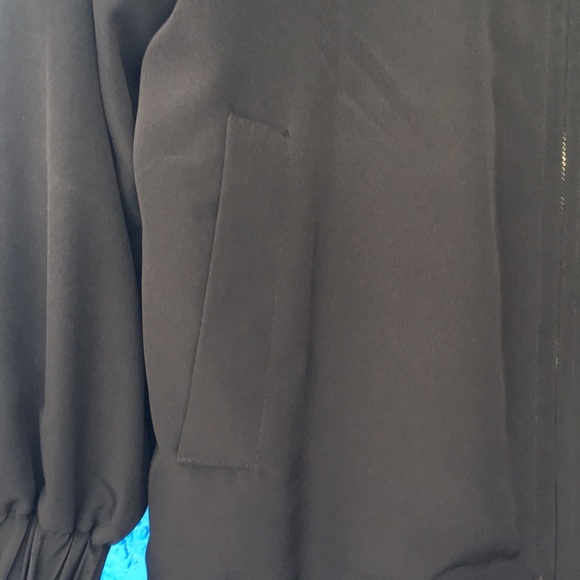 Chic Reversible Jacket! - Picture 11 of 11